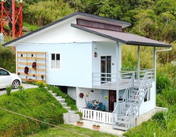 Kundasang Trail Homestay Экстерьер фото